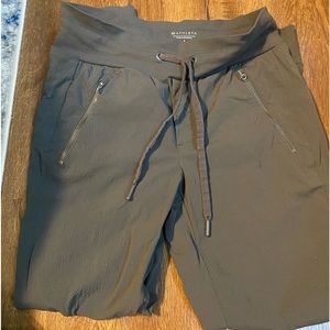 Athleta Trekkie north joggers